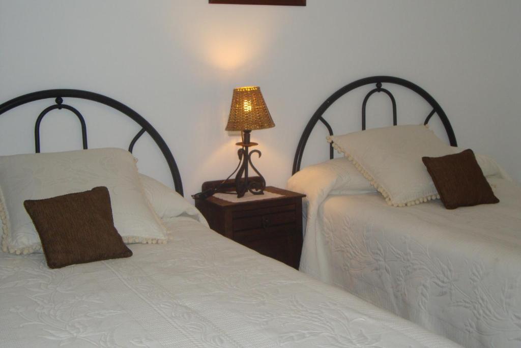 Hostal Alba Taruta Guadalupe  Phòng bức ảnh