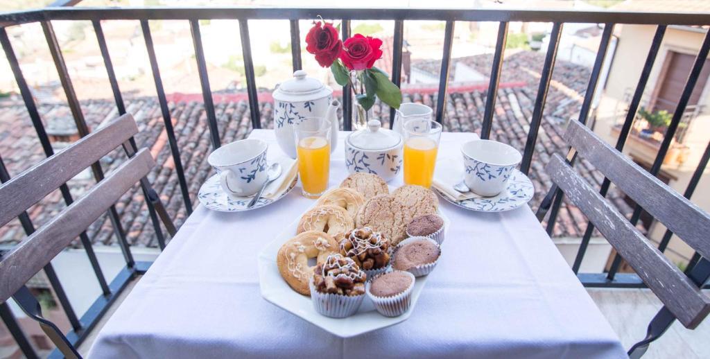 Hostal Alba Taruta Guadalupe  Ngoại thất bức ảnh